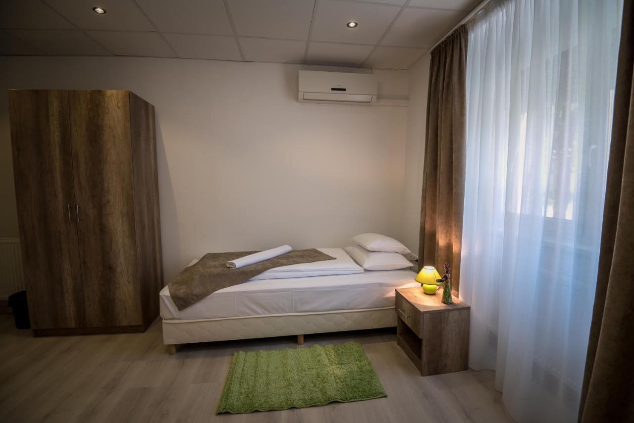Mokka Apartman 塞格德 外观 照片